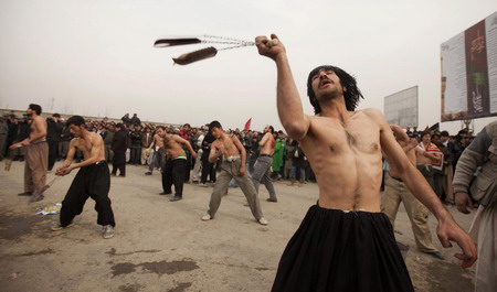 Shi'ite Muslims mark Ashura day