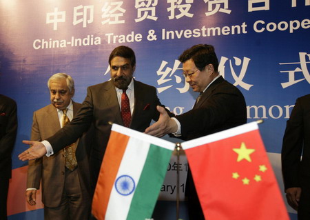 Commerce Ministers of China and India meet in Beijing