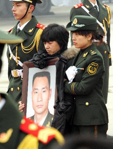 Farewell to Chinese peacekeeping police officers killed in Haiti