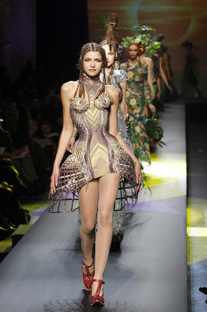 Spring Summer 2010 fashion show in Paris