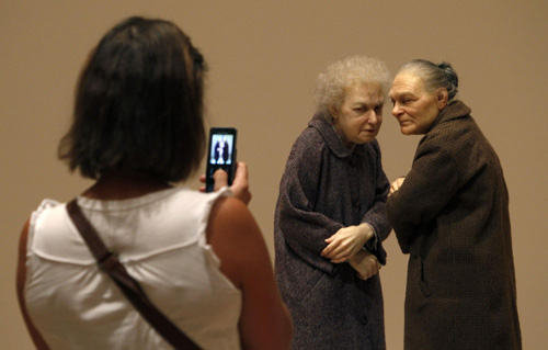 Ron Mueck's works at the National Gallery