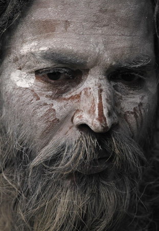 Hindu devotees hold religious gathering in Haridwar