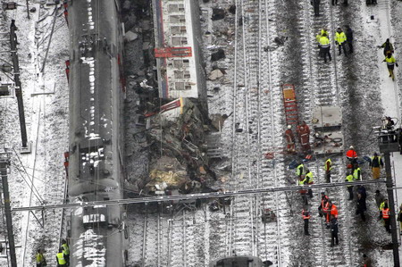 25 dead in Belgian train crash