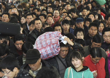 Travel rush after the Spring Festival