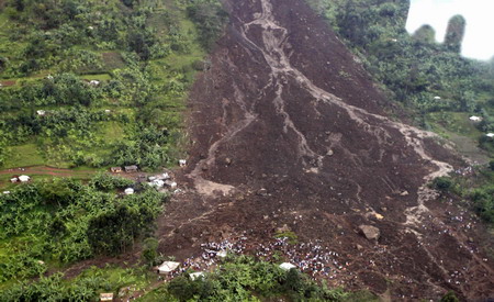 Ugandans search for the missing due to landslide