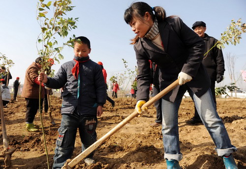 32nd Arbor Day marked in China