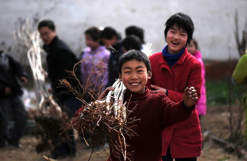 32nd Arbor Day marked in China