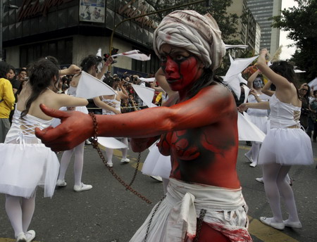 XII Ibero-American Theater Festival opens in Bogota