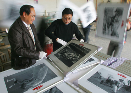 Focus on China photo exhibition opens in Canada