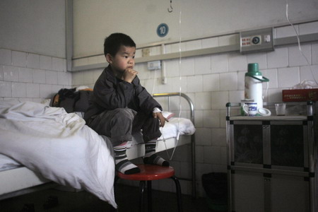 45 suffer lead poisoning in C China