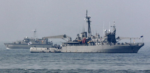Search for ROK sailors continues