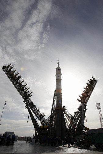 Soyuz TMA-18 set for blast off