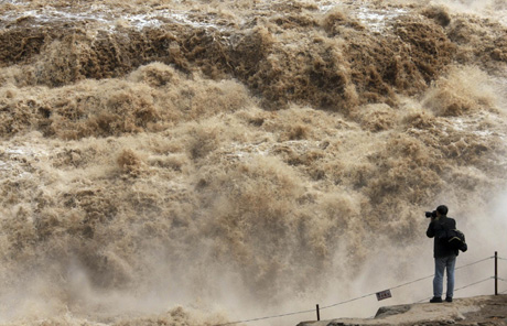 Hukou waterfall