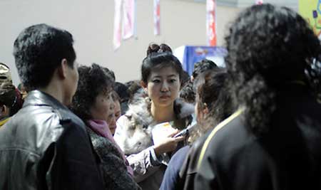 Chinese singles flock to blind-date market