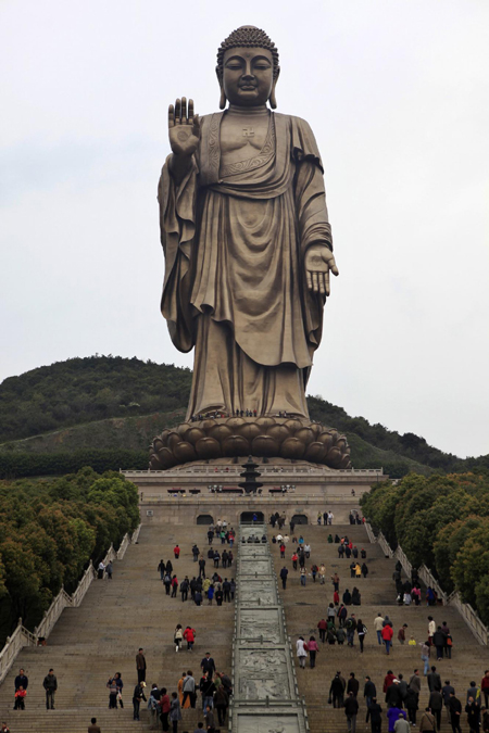 Lingshan Grand Buddha statue