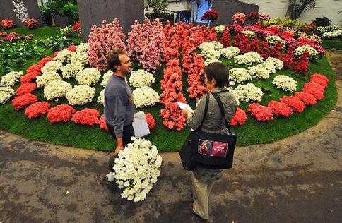 World's largest indoor flower show to kick off
