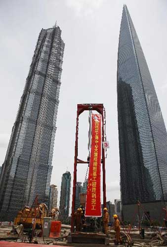 Development of Pudong district in two decades