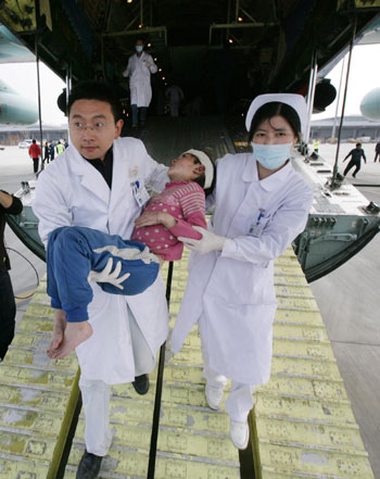 Medical support to Yushu comes all underway