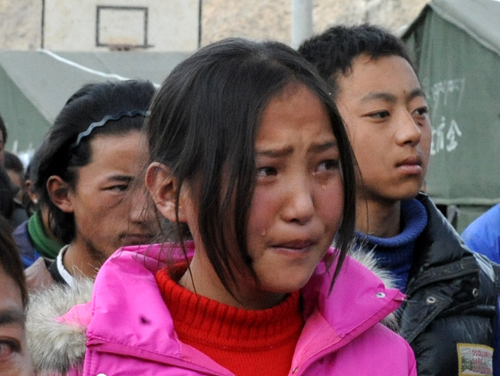 School opens in quake-hit Yushu