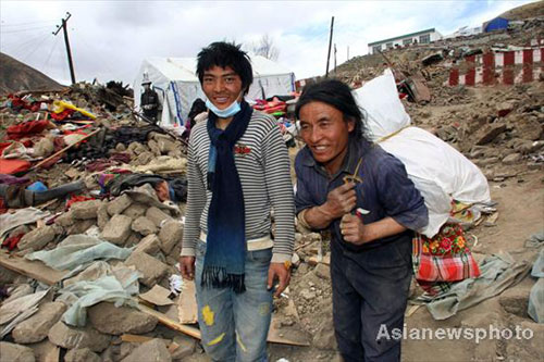 Life of earthquake survivors in Yushu