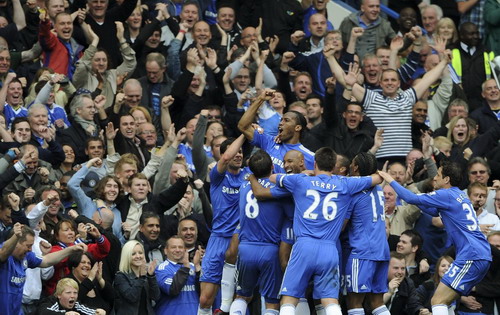 Chelsea beats Wigan 8-0 to win Premier League