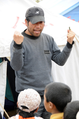 Race course used as makeshift classrooms in Yushu