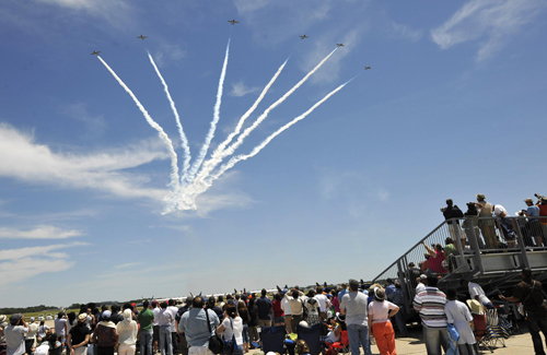 2010 air show at the Andrews Air Force Base