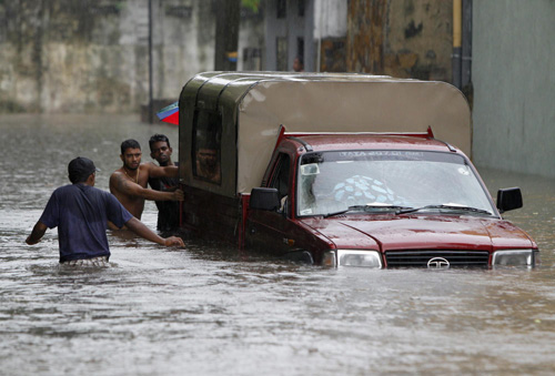 Colombo hit by heavy rain, floods