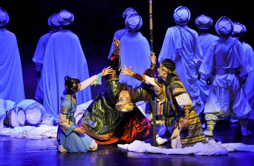 Hui people's show dazzles in Cairo