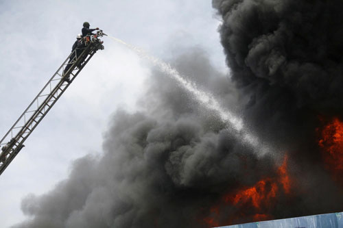 Huge fire breakes out in Myanmar, no casualties