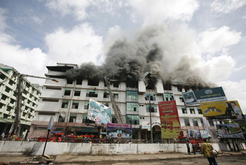 Huge fire breakes out in Myanmar, no casualties