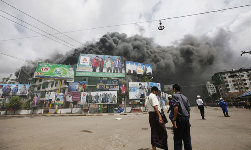Huge fire breakes out in Myanmar, no casualties