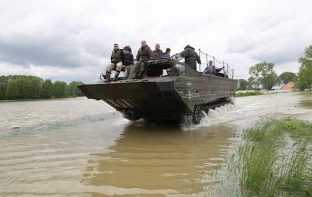 Poland floods force evacuations