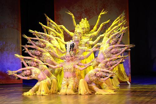 Thousand-hand Bodhisattva dance staged in Washington