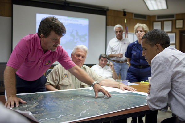 Obama briefed on oil spill reports