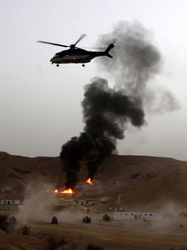 Graduating soldiers demonstrate skills in Riyadh