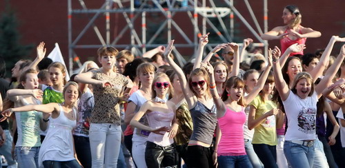 Russians celebrate their day in style