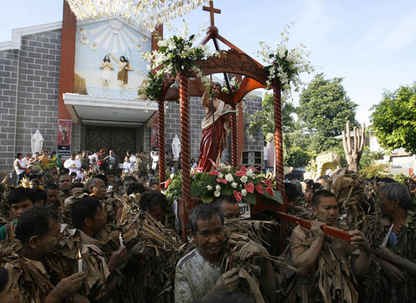 Filipinos celebrate Feast of Saint John