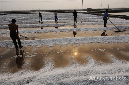 The making of sea salt