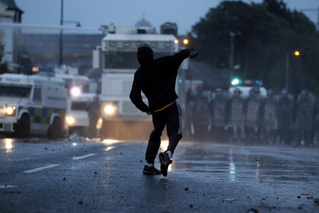 Belfast police, Catholic rioters clash over parade