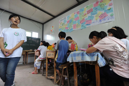 Volunteer teaching in poor regions