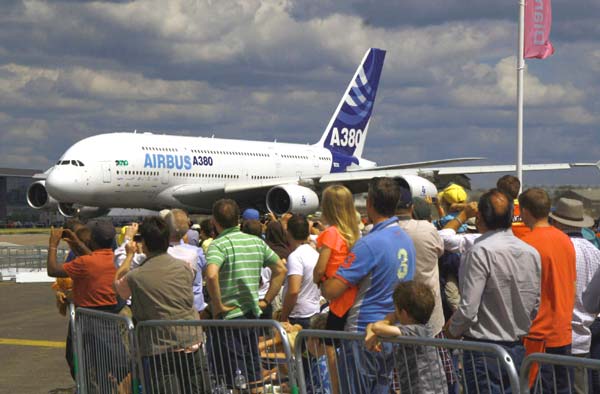 Farnborough Airshow opened for public visit