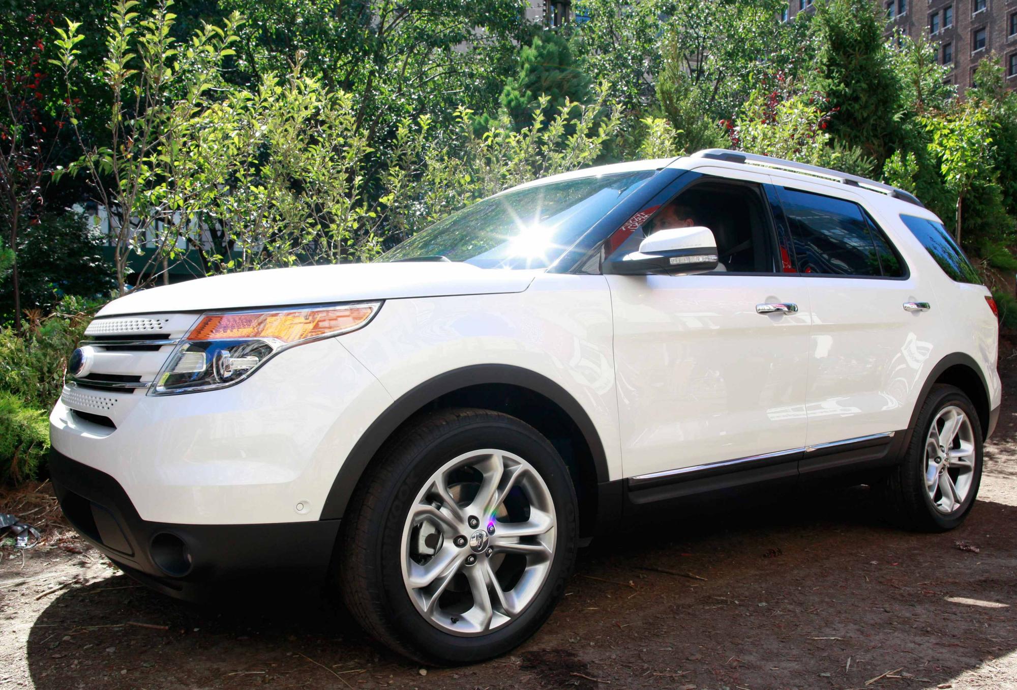 2011 Ford Explorer unveiled