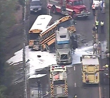 2 killed, dozens hurt in US school bus crash