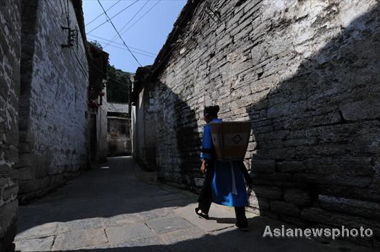 Stone complex well-preserved for 600 years