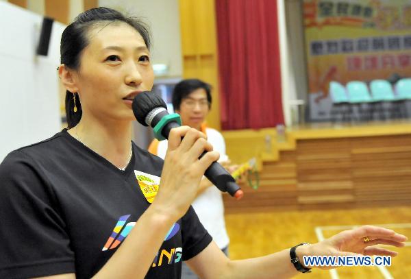 Former Olympic medalists visit Hong Kong