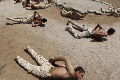 Iraqi army trains Peshmerga cadets in Kirkuk