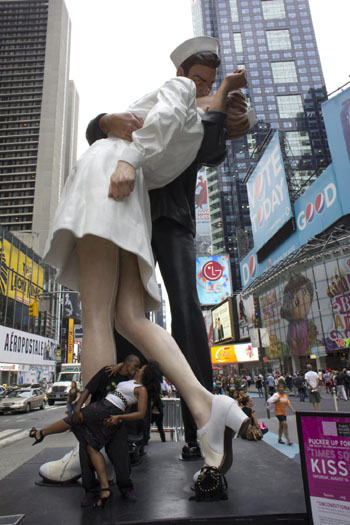 Iconic images recreated in Times Square