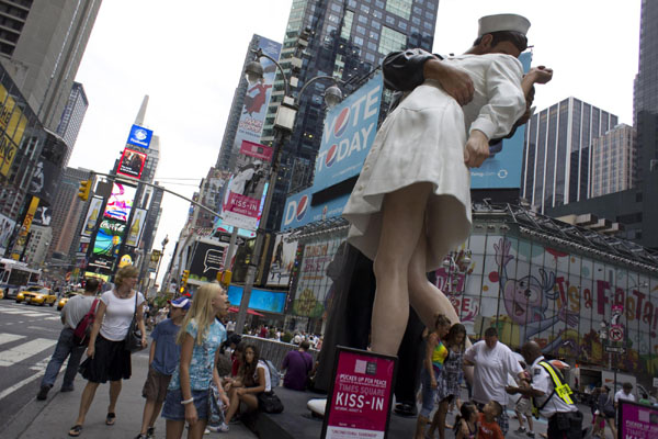 Iconic images recreated in Times Square