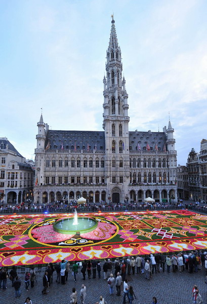 A carpet of flowers laid out in Brussels